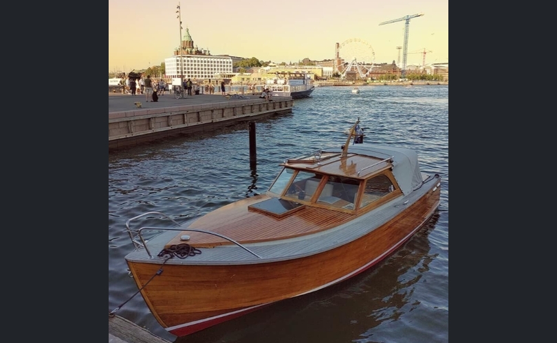 Roi Mahonkimoottorivene-kuva-1